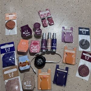 Scentsy Collection(new)